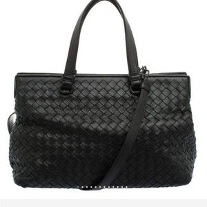 Bottega Veneta Black leather intrecciato bag